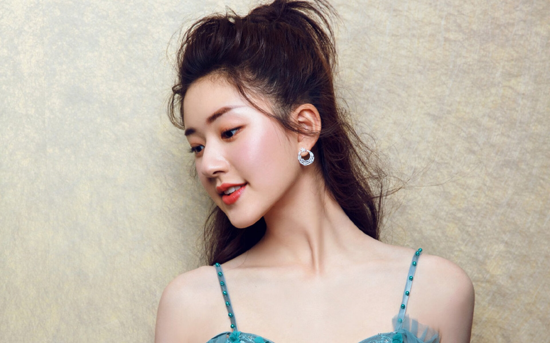 开云在线登入-英超冲刺季：悬念升腾，激情到底！，英超hull